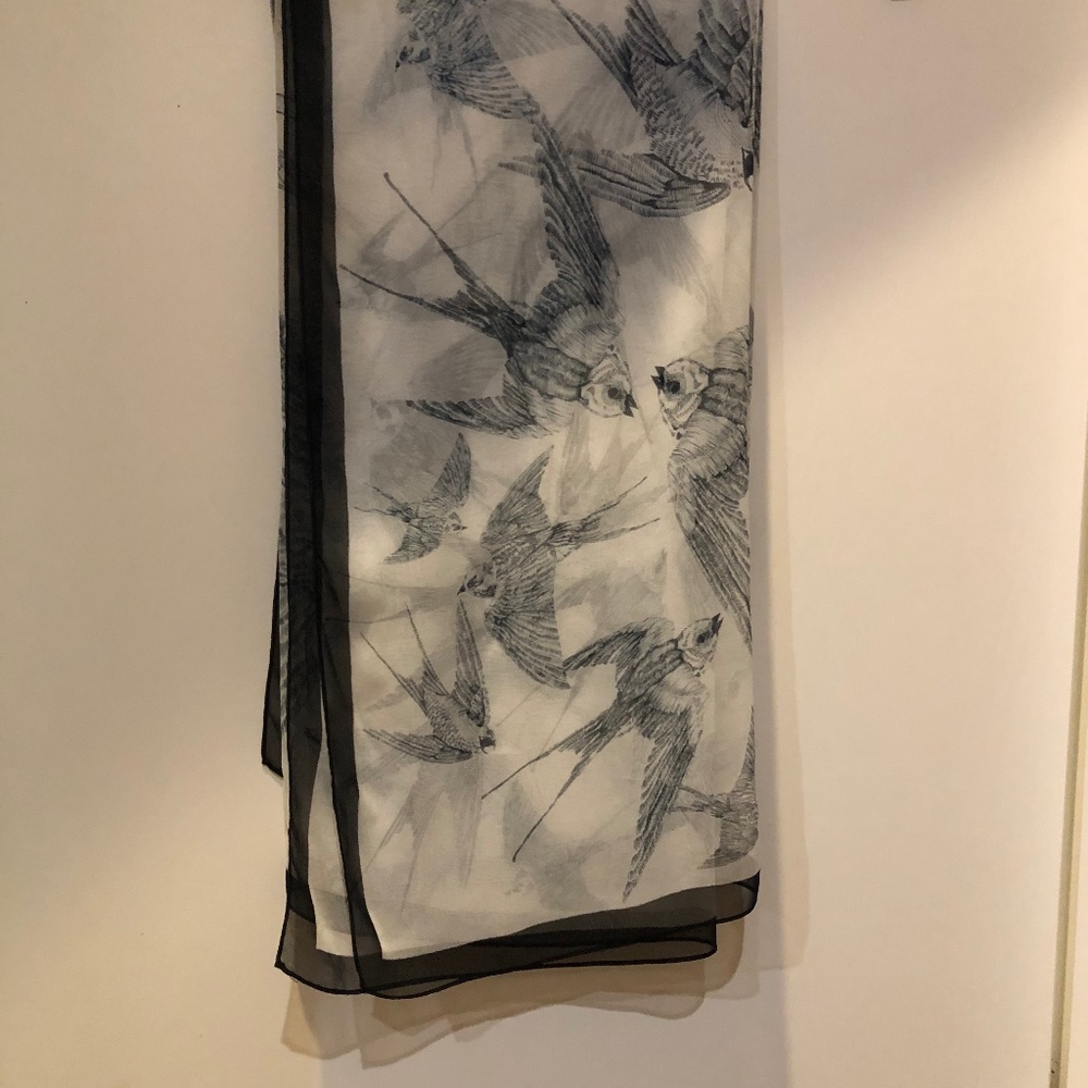 Alexander McQueen 46" square scarf